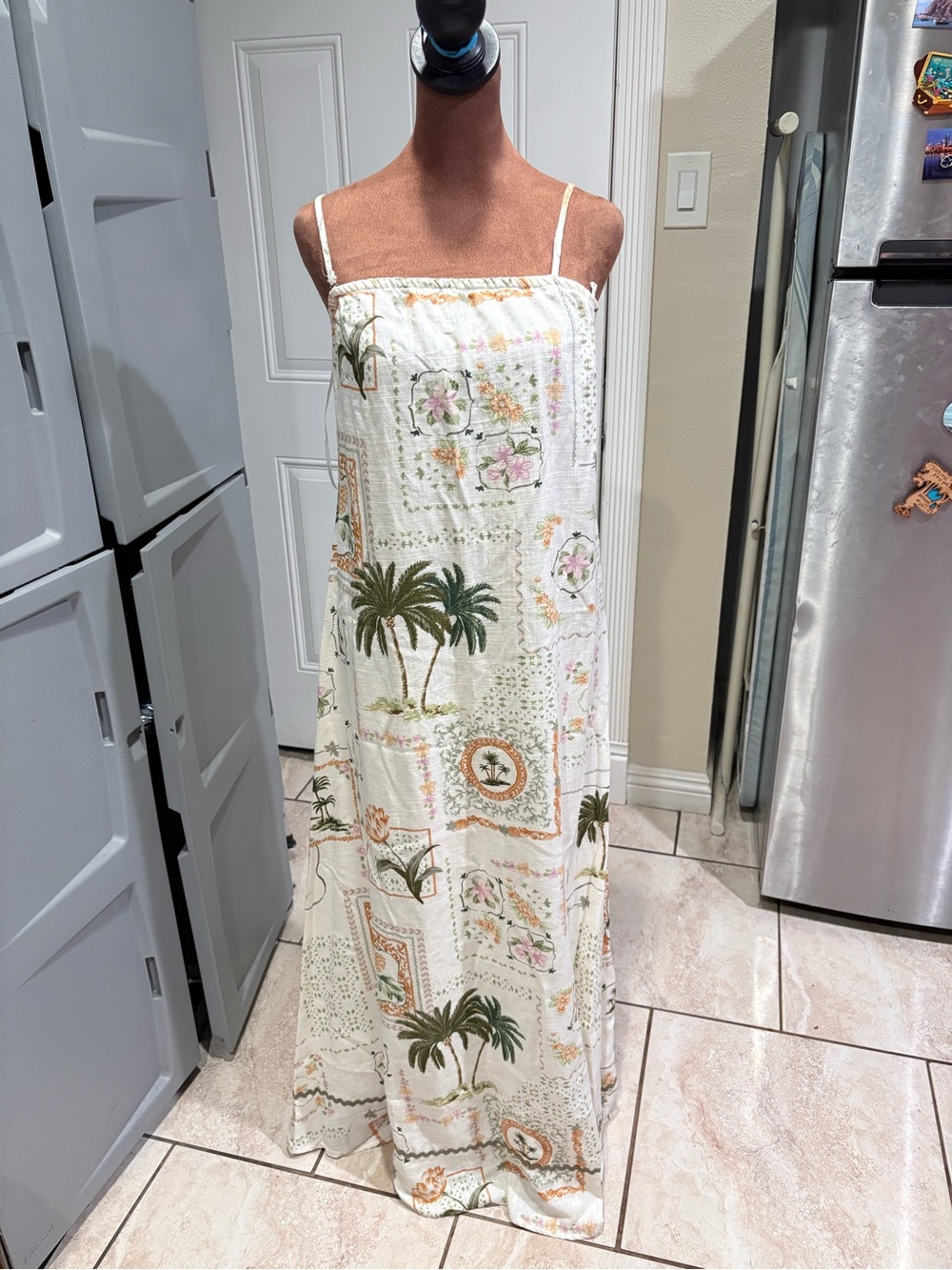 White Palm-Print Spaghetti Strap Maxi Dress